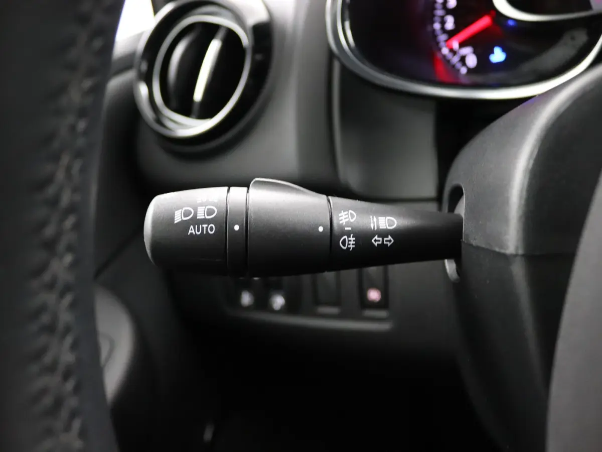 TCe 90 Intens | Climate Control | Navigatie | Parkeersensoren |