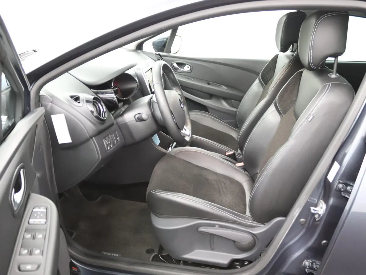 TCe 90 Intens | Climate Control | Navigatie | Parkeersensoren |