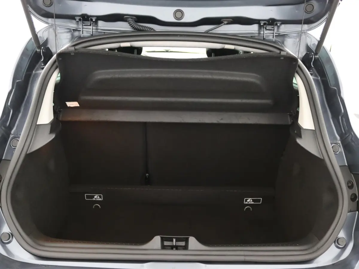 TCe 90 Intens | Climate Control | Navigatie | Parkeersensoren |