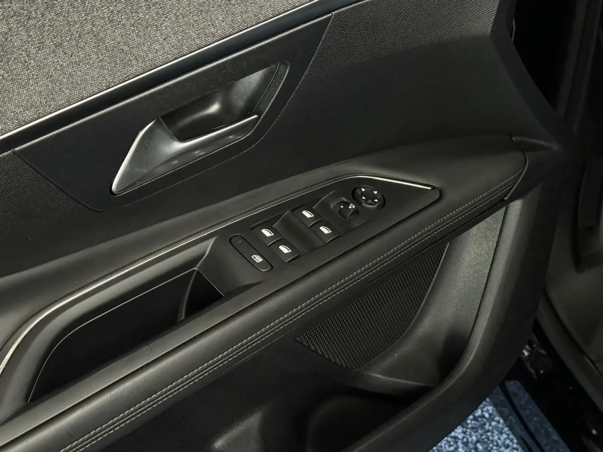 1.2 PureTech Allure | Automaat | Nieuwe riem | Aant. onderhouden