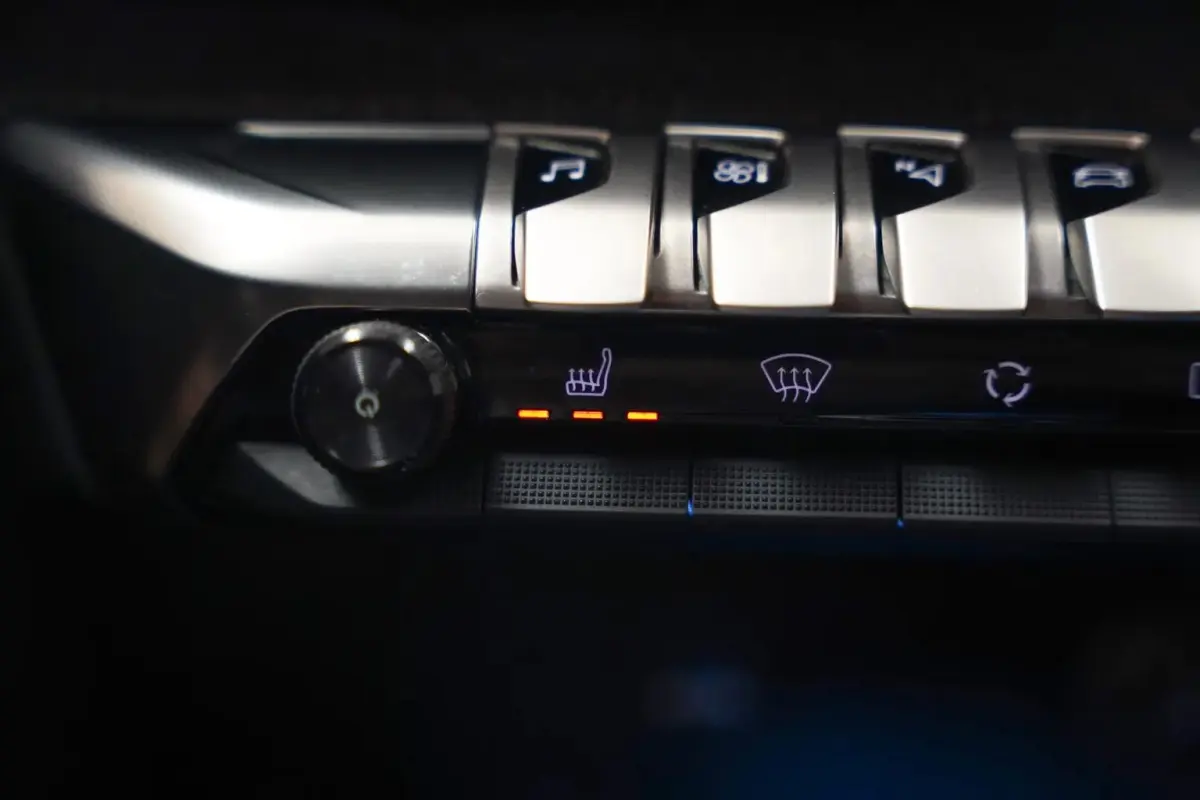 1.2 PureTech Allure | Automaat | Nieuwe riem | Aant. onderhouden
