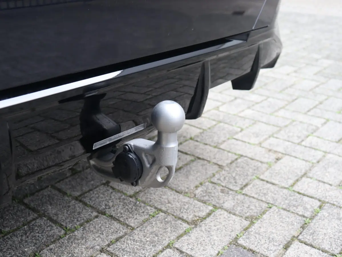 M60 xDrive | SoH 100% | M Sportpakket Pro | Panodak | Head-Up | Trekhaak | Driving Assistant Prof. | Parking Assistant Plus | Stoelventilatie | 21'' M Performance LMV