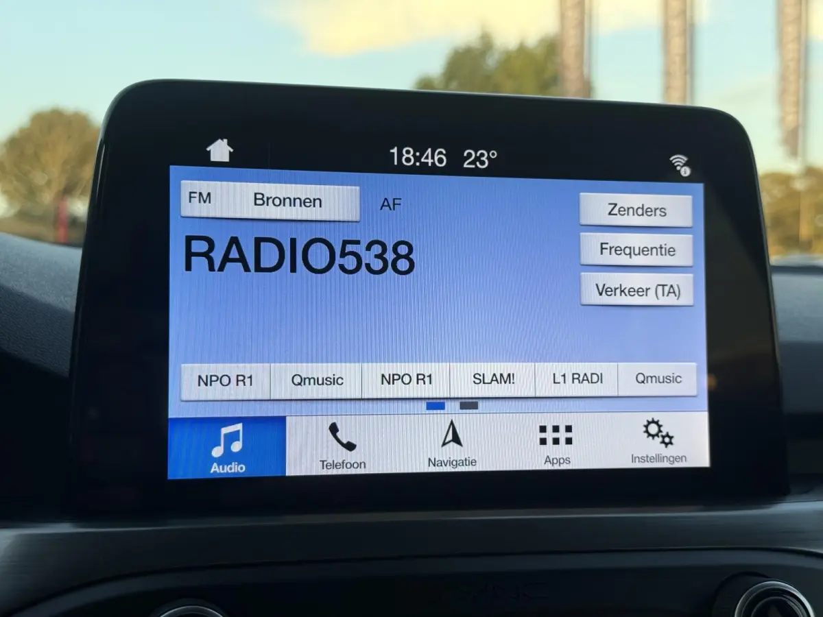 1.0 EcoBoost Titanium Business 2e Eigenaar|Navi|Camera|Trekhaak|Clima|Stoelverwarming|PDC V+A|Carplay|APK tot 04-2027