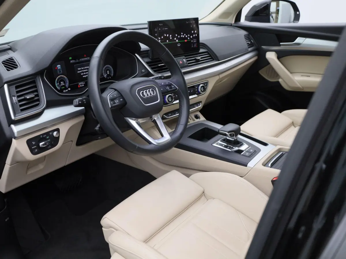 50 TFSI e S edition 299 PK | 360 Camera | Bang & Olufsen | Head-up display | Trekhaak | Elektr. instel. bestuurd.stoel | Stoelverwarming | Dodehoekdetectie | Navigatie | Cruise Control | Cli
