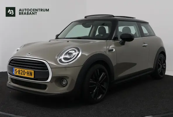 1.5 Cooper Pepper (PANORAMADAK, STOELVERWARMING, CARPLAY)