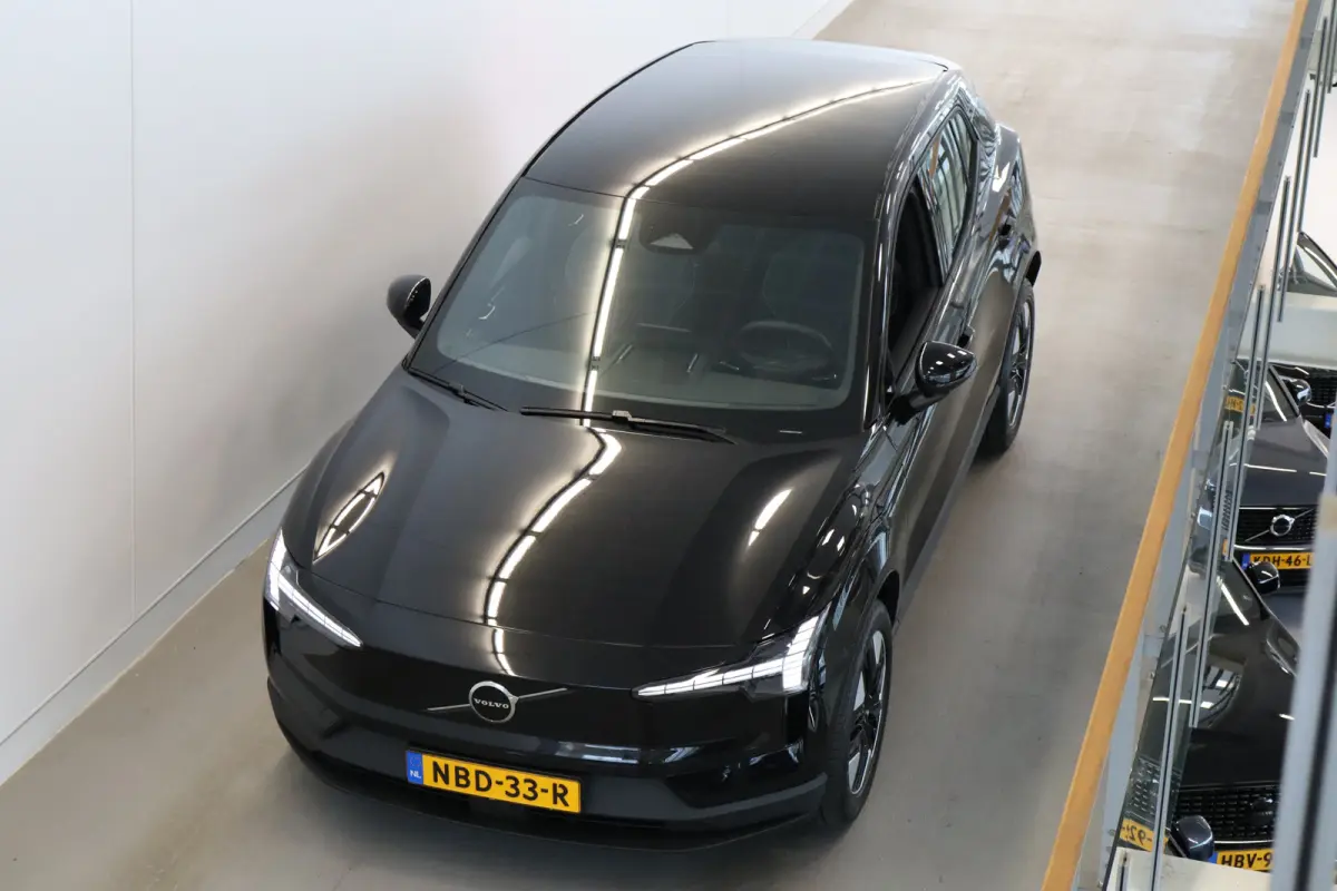 P3 150PK Long Range 69 kWh Plus Europa | Climate Pack | Power Seats | Elektr. a.klep