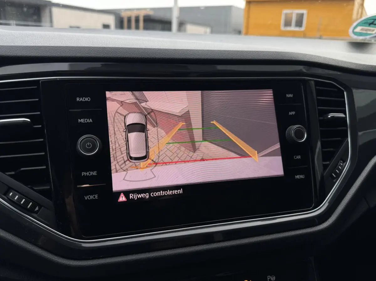 2.0 TSI 4Motion Sport | Digital cockpit | Carplay | Camera | Climate | Adaptive cruise | Trekhaak | Stoelverwarming