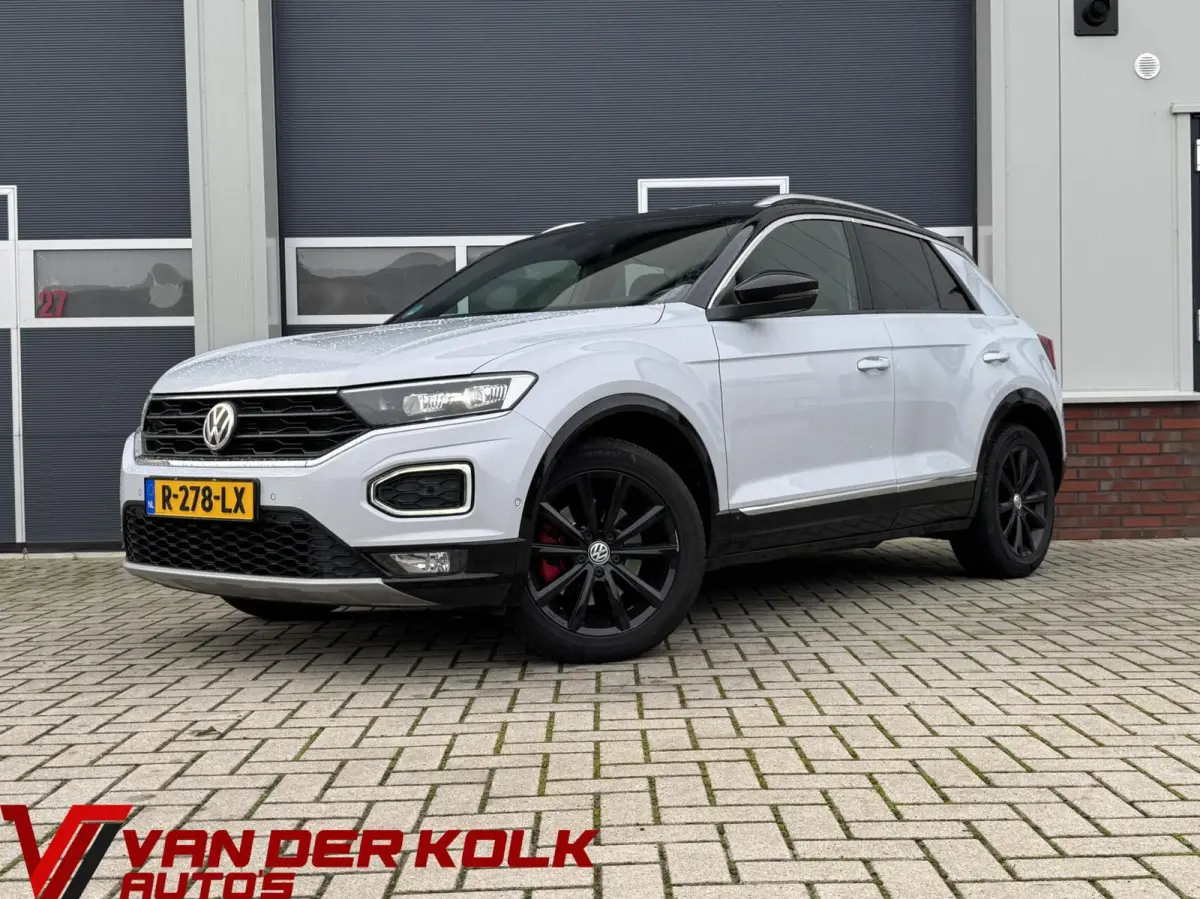 2.0 TSI 4Motion Sport | Digital cockpit | Carplay | Camera | Climate | Adaptive cruise | Trekhaak | Stoelverwarming