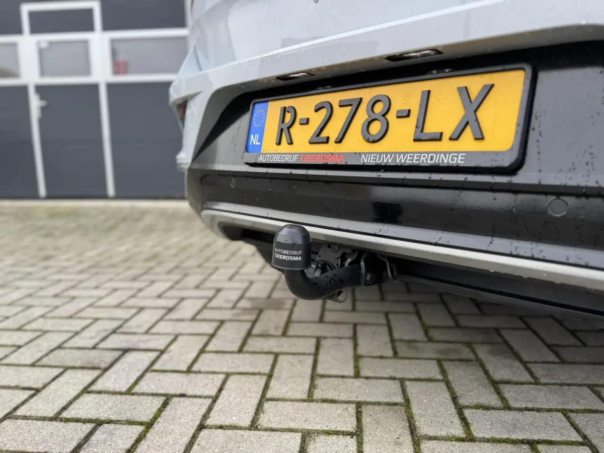 2.0 TSI 4Motion Sport | Digital cockpit | Carplay | Camera | Climate | Adaptive cruise | Trekhaak | Stoelverwarming