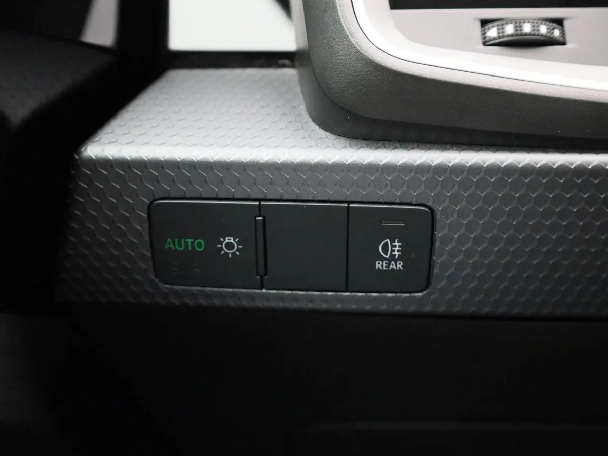 25 TFSI Pro Line | Apple Carplay / Android Auto | Lichtmetalen Velgen | Airco | Bluetooth Telefonie |