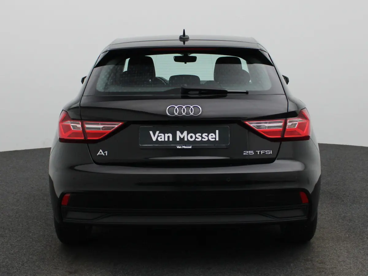 25 TFSI Pro Line | Apple Carplay / Android Auto | Lichtmetalen Velgen | Airco | Bluetooth Telefonie |