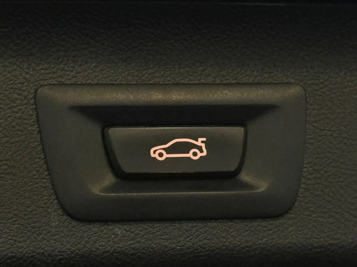 530e M Sport Pano Sfeer Trekhaak Driving Assist Pro