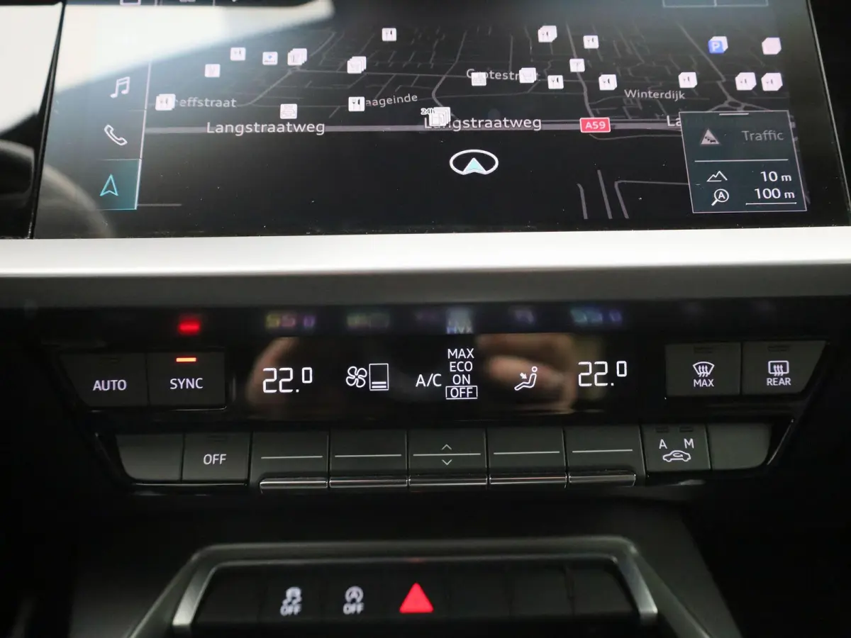 30 TFSI Advanced edition | Automaat | Apple Carplay / Android Auto | Sportstoelen | Lichtmetalen Velgen |
