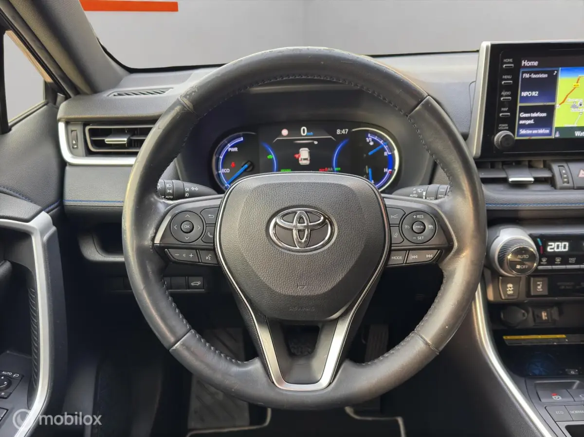 2.5 Hybrid Executive