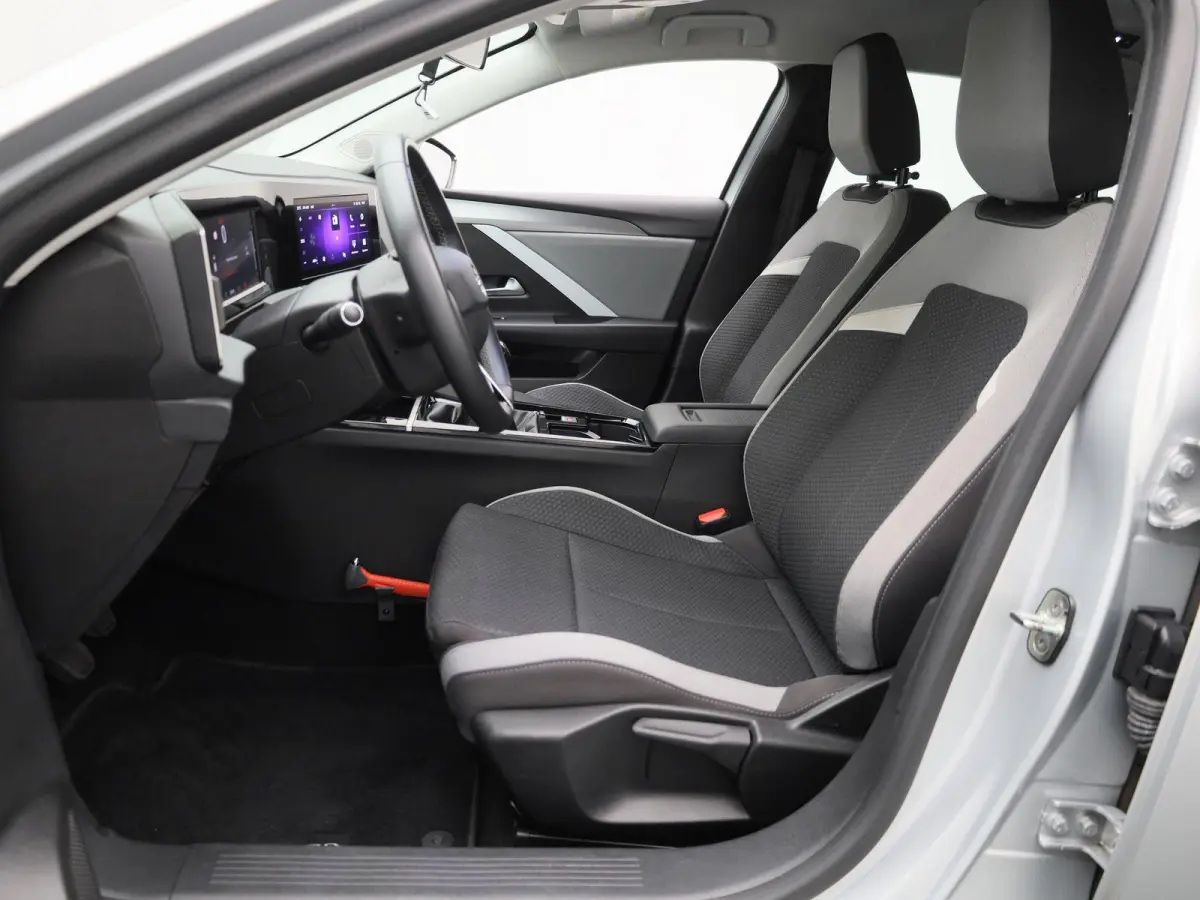 1.2 Level 2 | Apple Carplay / Android Auto | Lichtmetalen Velgen | Cruise Control |