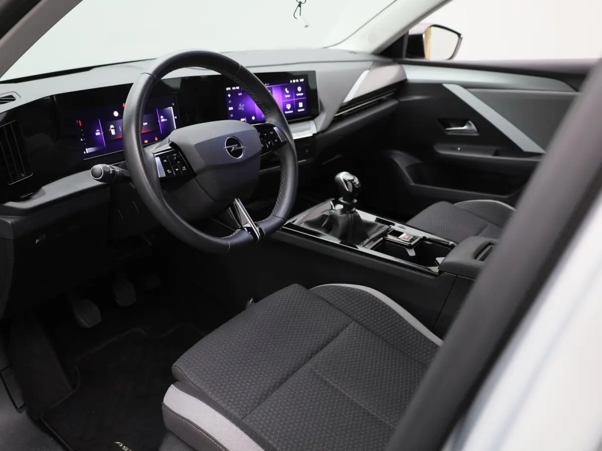 1.2 Level 2 | Apple Carplay / Android Auto | Lichtmetalen Velgen | Cruise Control |
