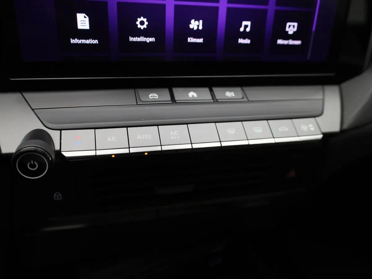 1.2 Level 2 | Apple Carplay / Android Auto | Lichtmetalen Velgen | Cruise Control |