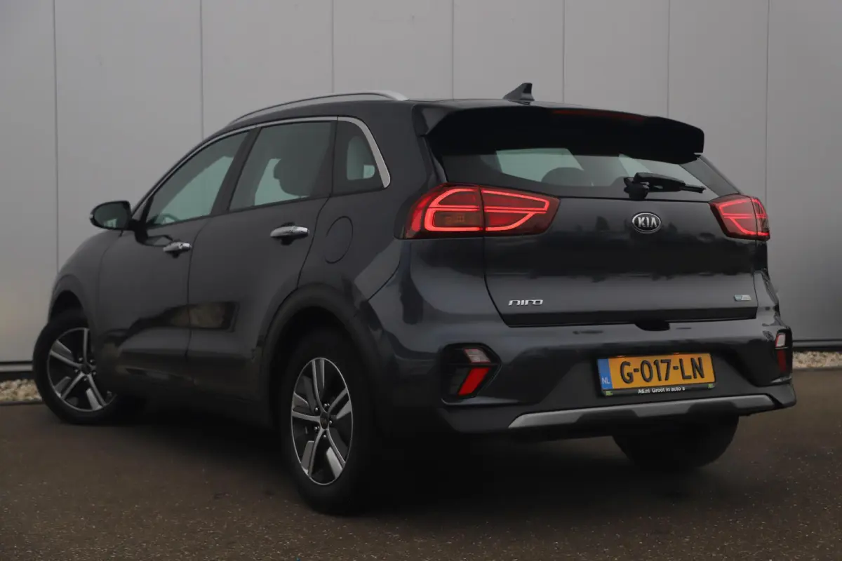 1.6 GDi Hybrid DynamicLine 140PK Automaat Half Leder Navigatie Camera Adaptive Cruise Clima Carplay Android