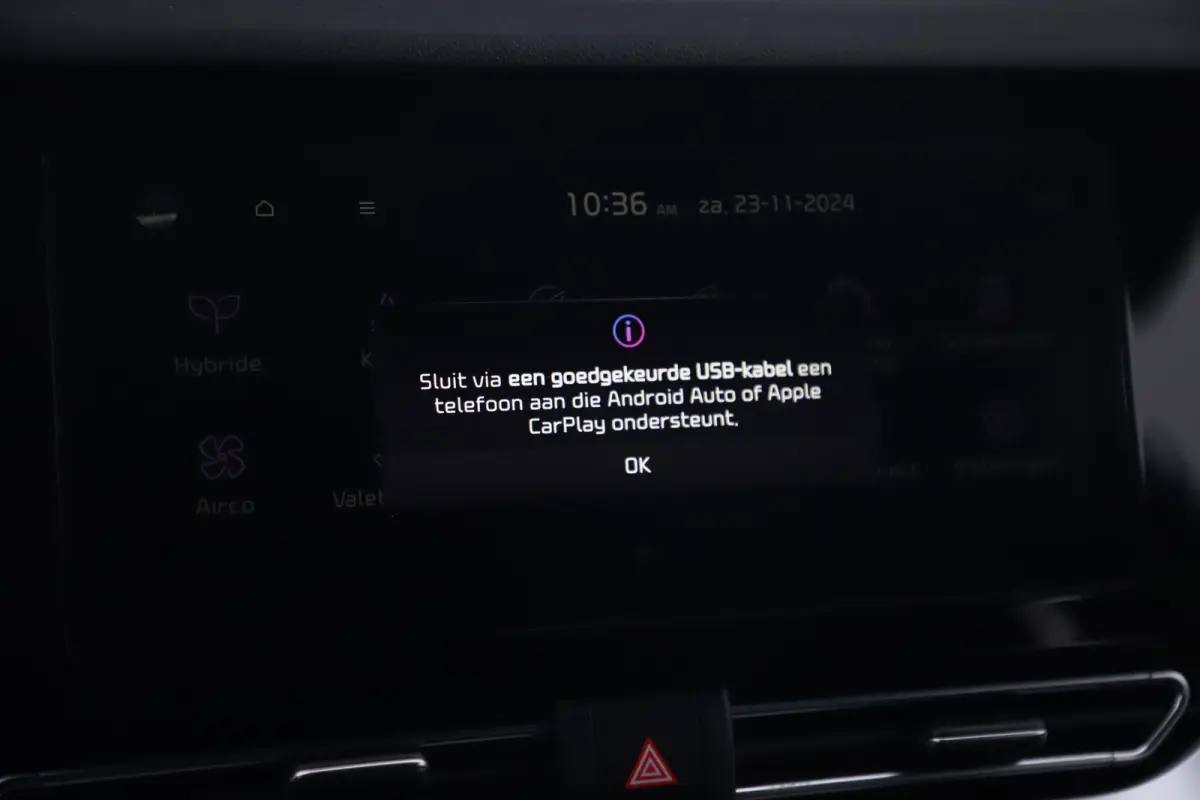 1.6 GDi Hybrid DynamicLine 140PK Automaat 18 inch Half Leder Navigatie Camera Adaptive Cruise Lane Assist Clima Carplay Android