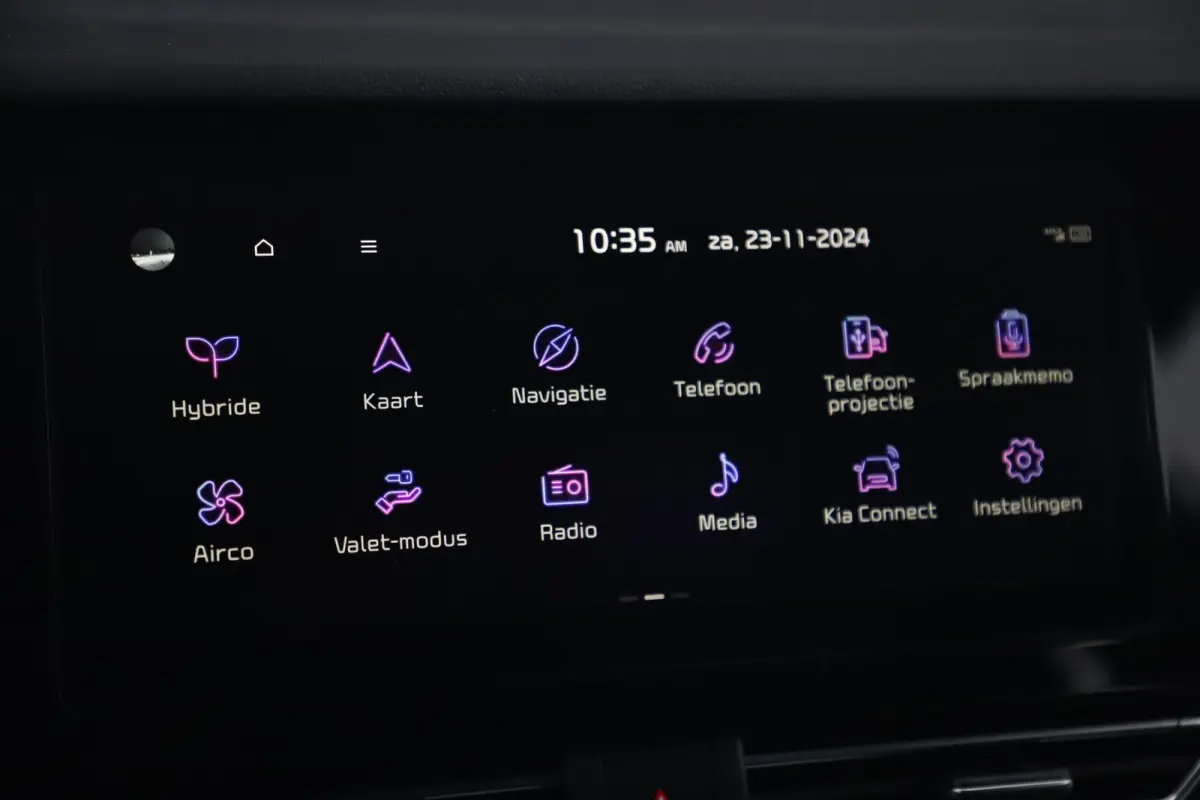 1.6 GDi Hybrid DynamicLine 140PK Automaat 18 inch Half Leder Navigatie Camera Adaptive Cruise Lane Assist Clima Carplay Android