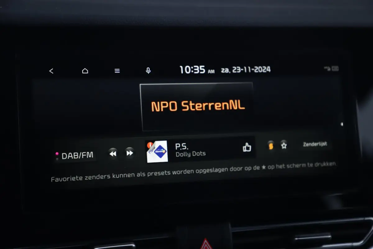 1.6 GDi Hybrid DynamicLine 140PK Automaat 18 inch Half Leder Navigatie Camera Adaptive Cruise Lane Assist Clima Carplay Android