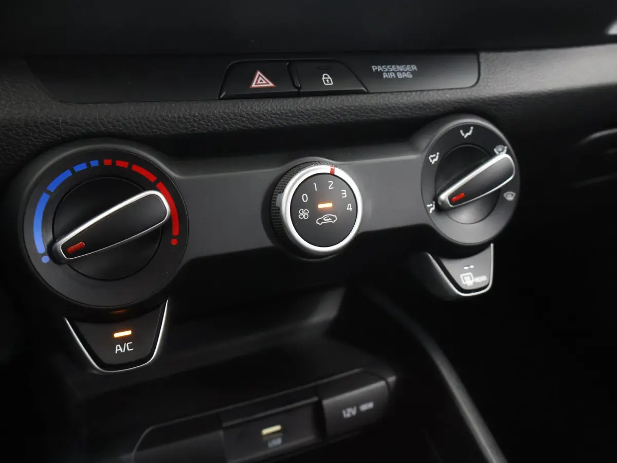 1.0 T-GDi MHEV ComfortLine | Apple Carplay/Android Carplay | Airco | Bluetooth