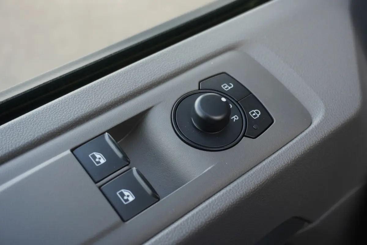 L2H1 71 kWh Life Apple carplay Trekhaak Camera Parkeersensoren Digitaal dashboard