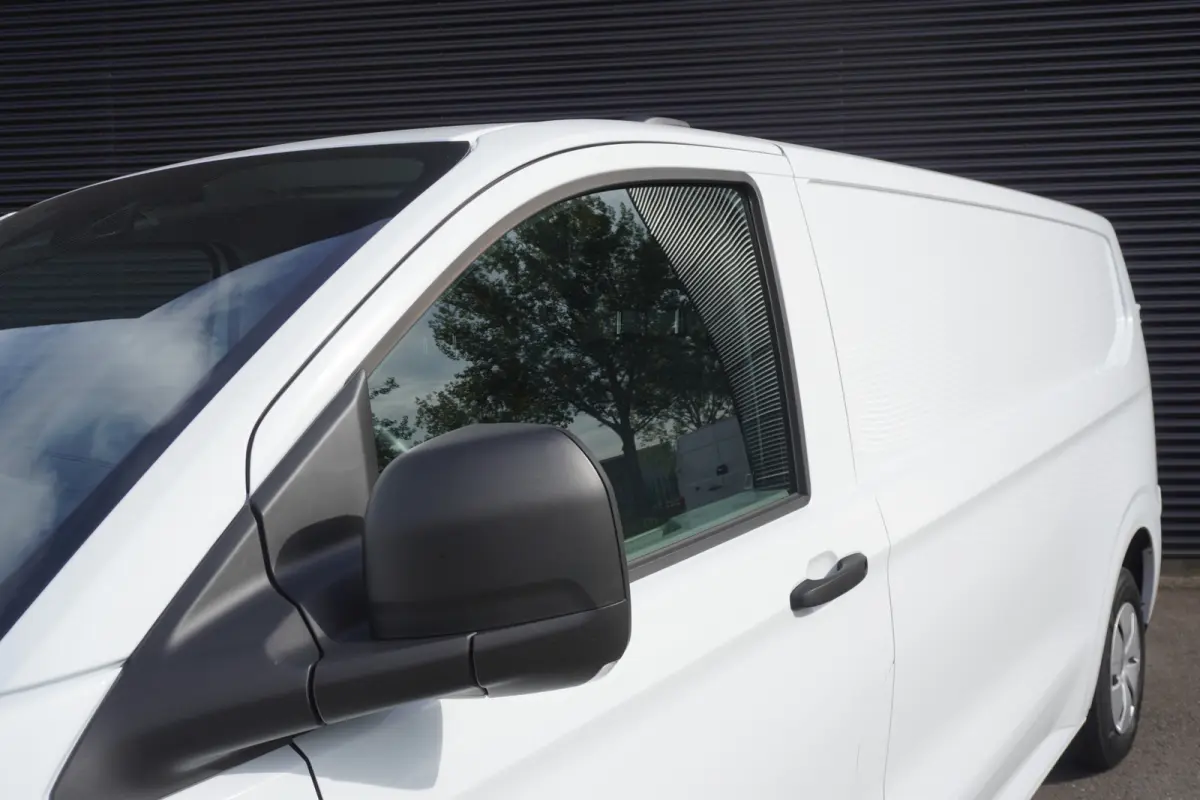 L2H1 71 kWh Life Apple carplay Trekhaak Camera Parkeersensoren Digitaal dashboard
