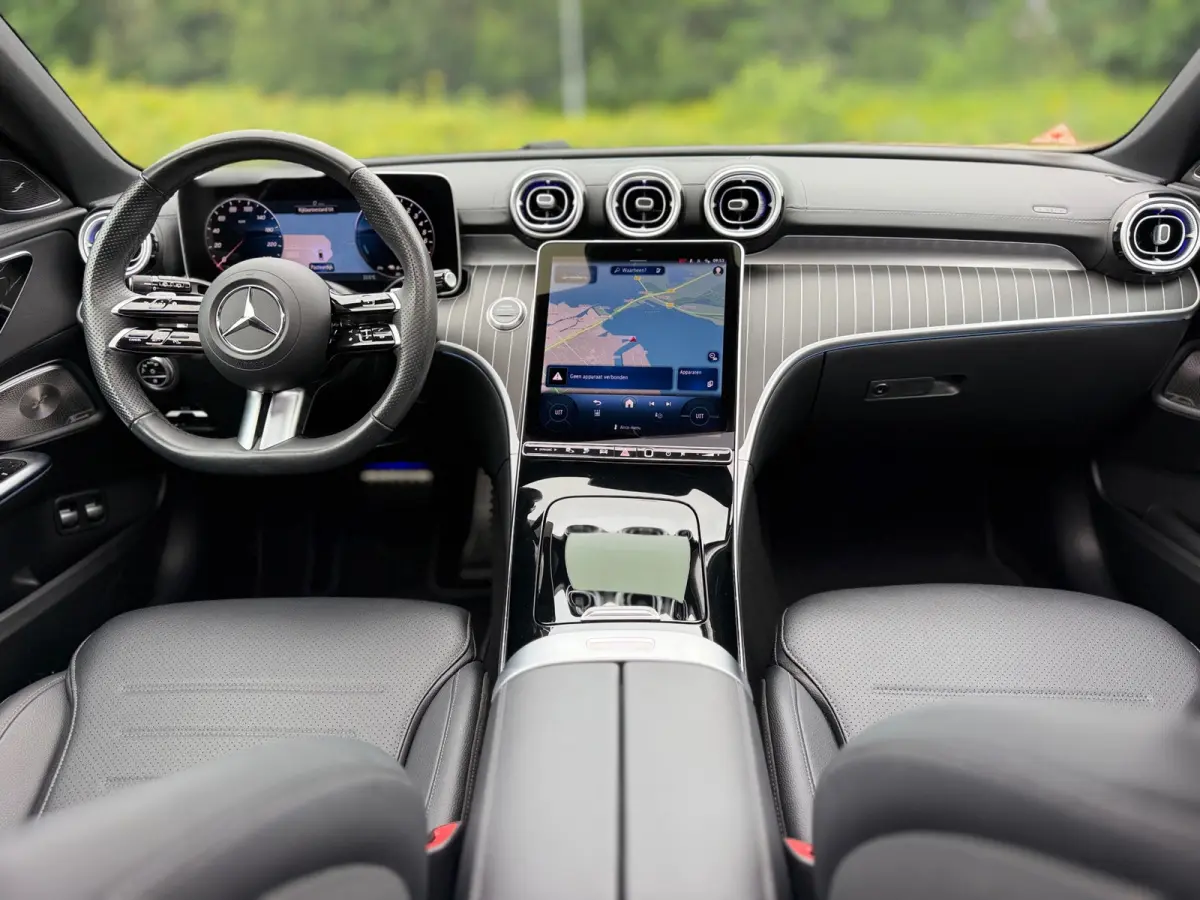 300e AMG | Panoramaschuifdak | Night | Burmester | Rijassistentiepakket Plus Led-High Performance