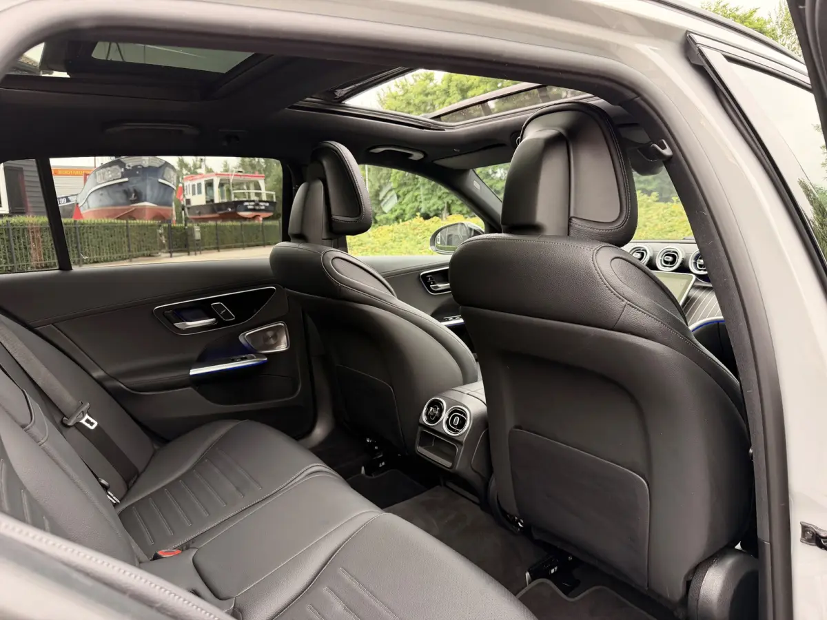 300e AMG | Panoramaschuifdak | Night | Burmester | Rijassistentiepakket Plus Led-High Performance