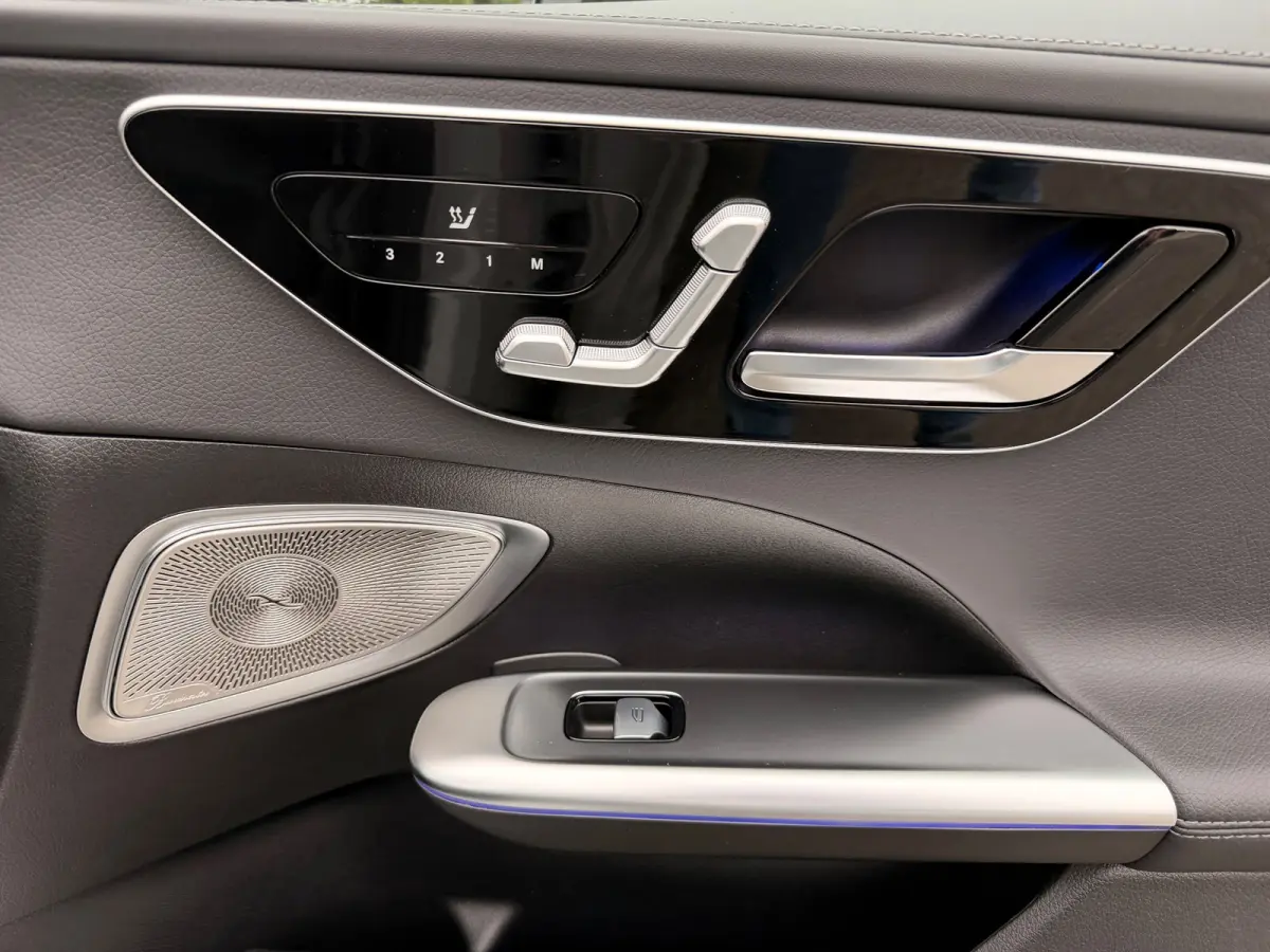 300e AMG | Panoramaschuifdak | Night | Burmester | Rijassistentiepakket Plus Led-High Performance