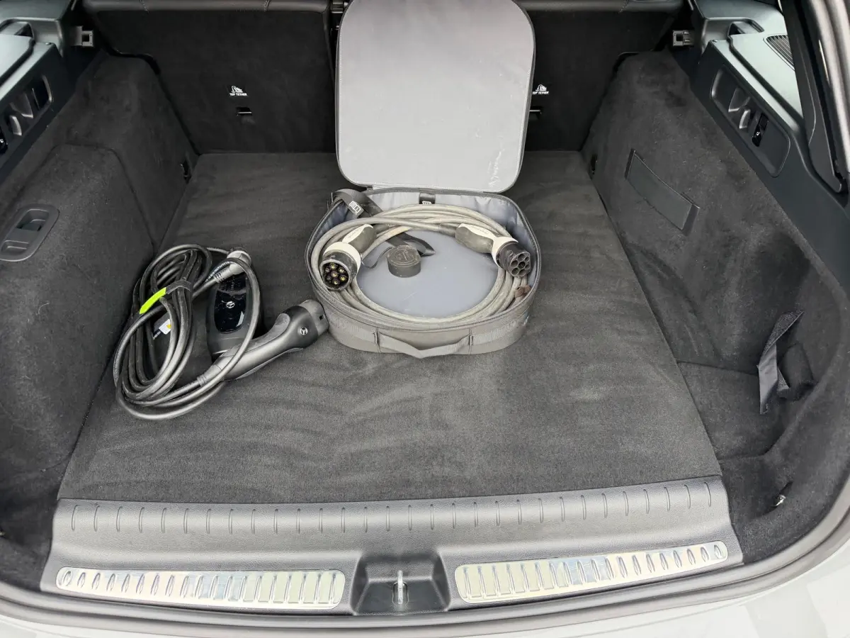 300e AMG | Panoramaschuifdak | Night | Burmester | Rijassistentiepakket Plus Led-High Performance