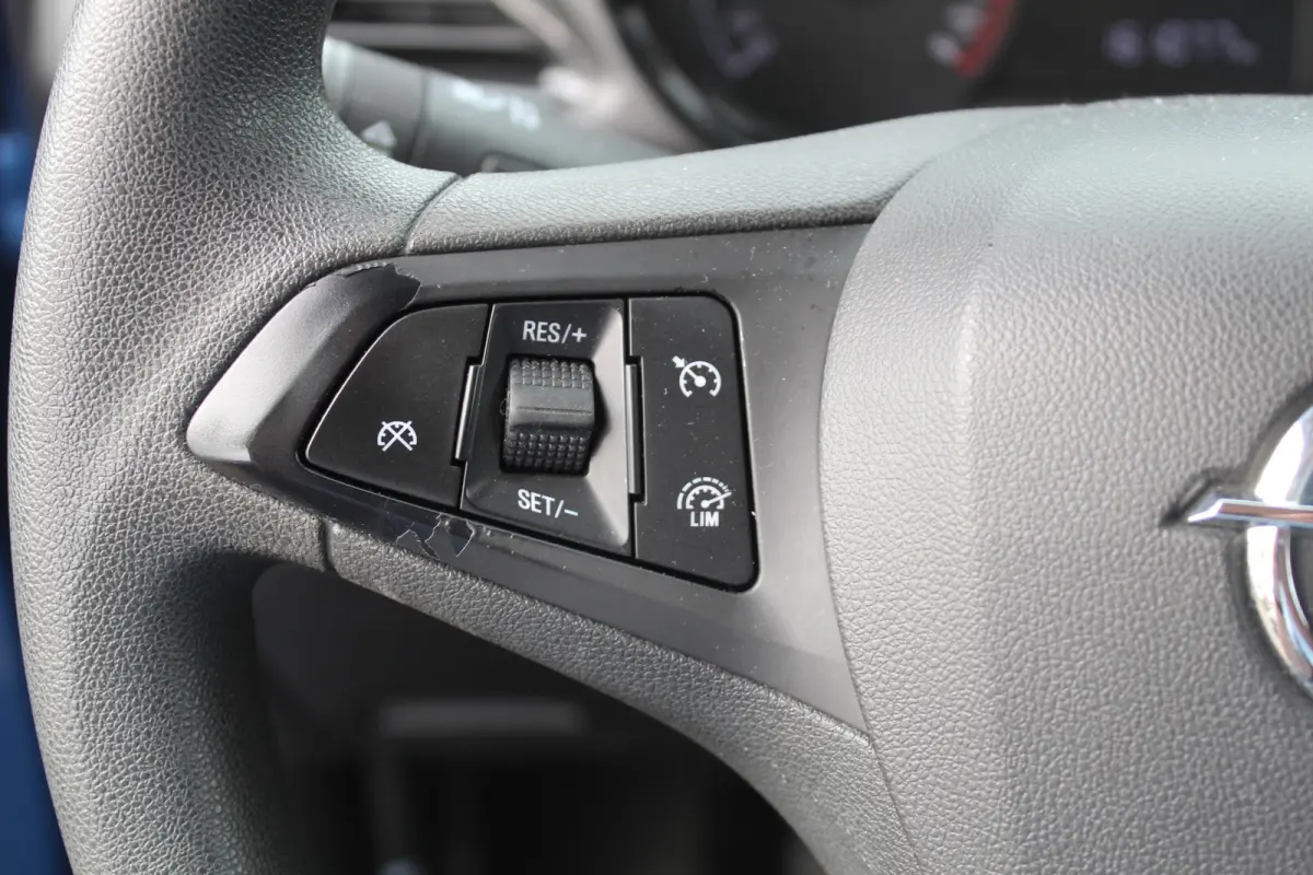 1.0 Online Edition l Cruise Control l PDC Achter l Airco l Volledig OPEL dealer onderhouden
