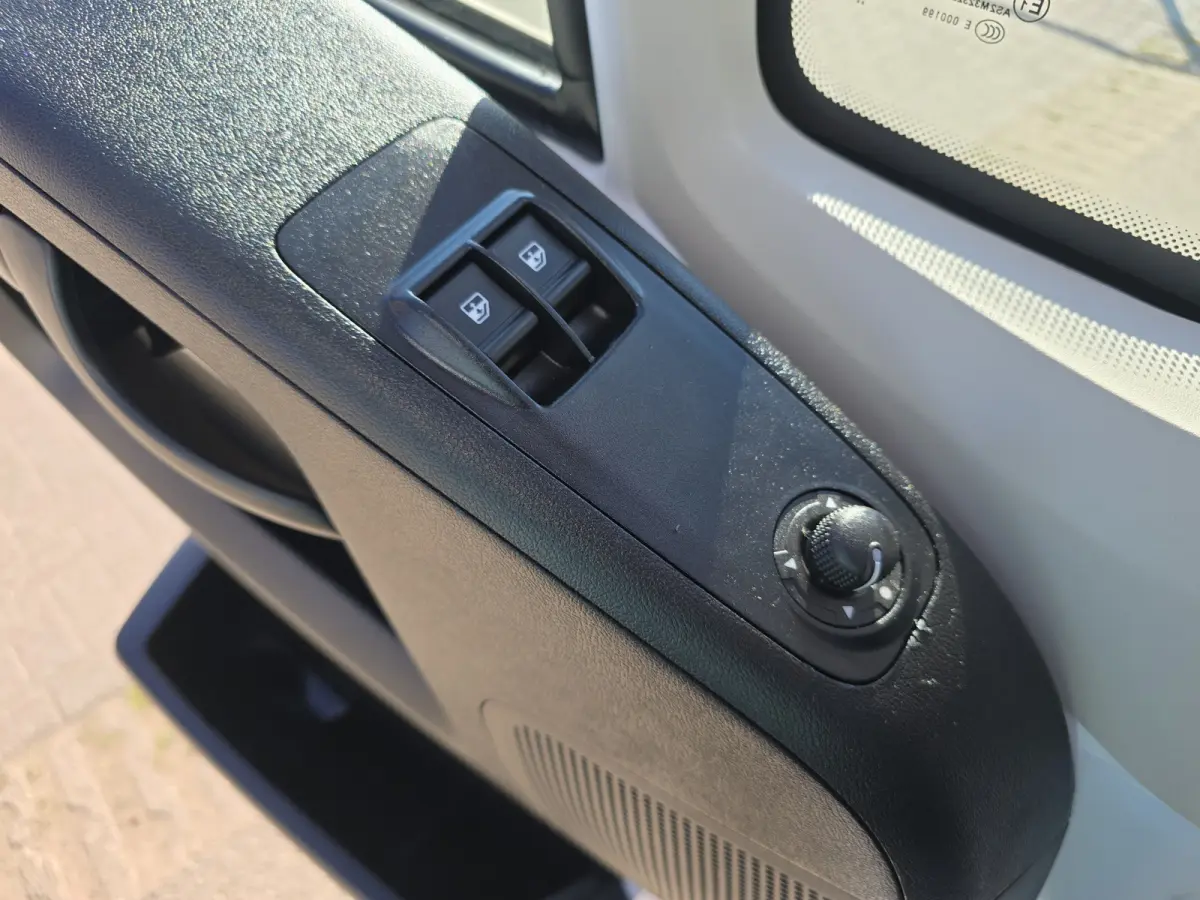 35H 2.3 MultiJet L4 Bakwagen + Klep - 140 Pk - Euro 6 - Airco - Cruise Control