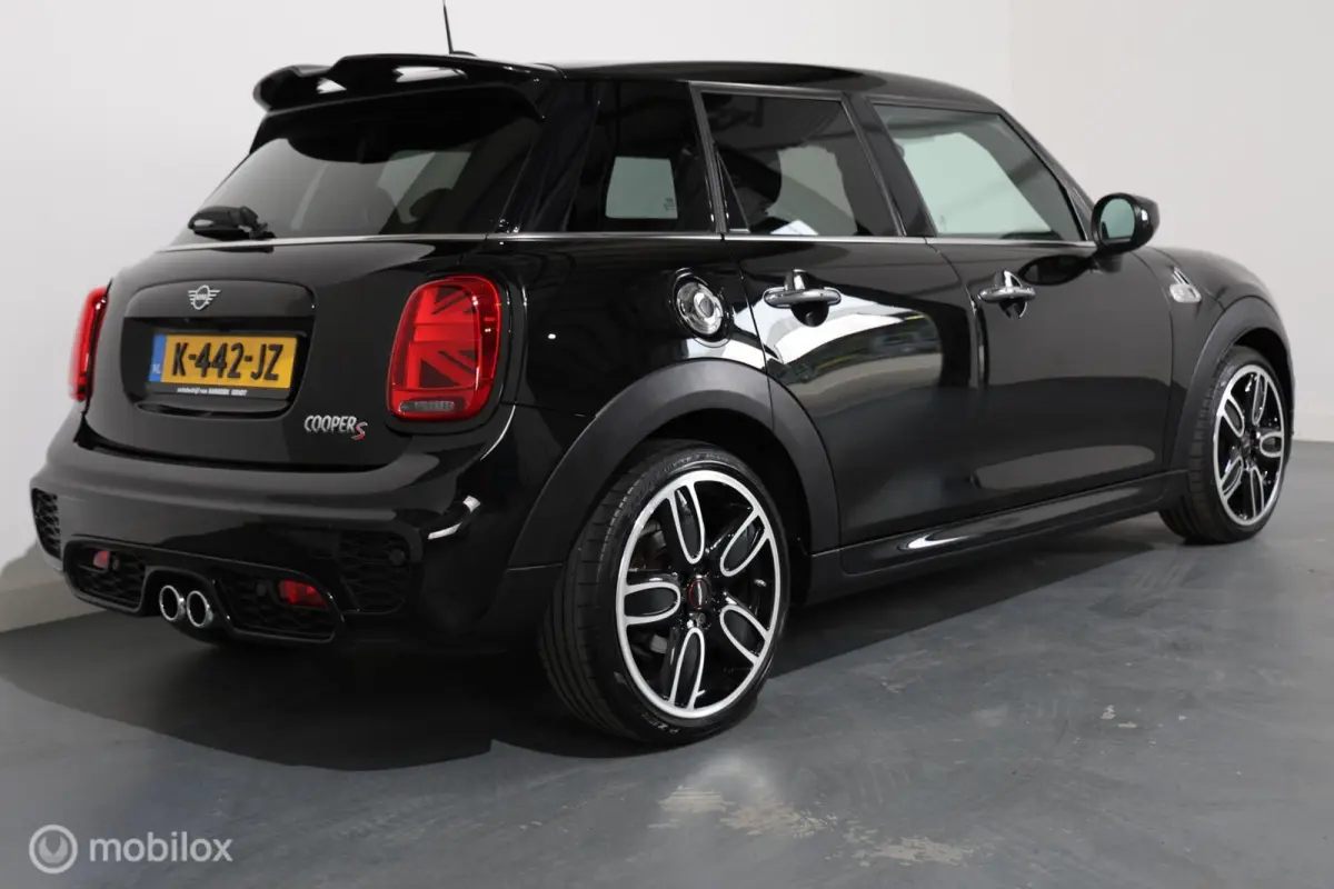 Cooper S Hammersmith - Camera- Stoelverwarming - Carplay - Pano