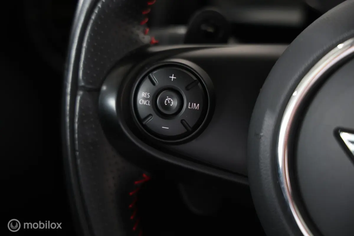 Cooper S Hammersmith - Camera- Stoelverwarming - Carplay - Pano