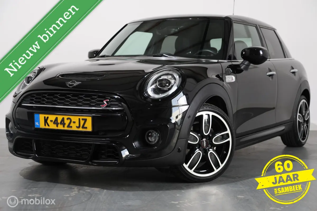 Cooper S Hammersmith - Camera- Stoelverwarming - Carplay - Pano