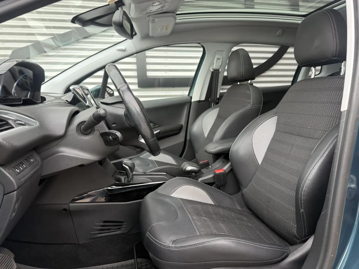 1.2 PureTech Allure 2e Eigenaar|Navi|Pano|Clima|Stoelverwarming|Cruise|Carplay|PDC|APK tot 03-2027