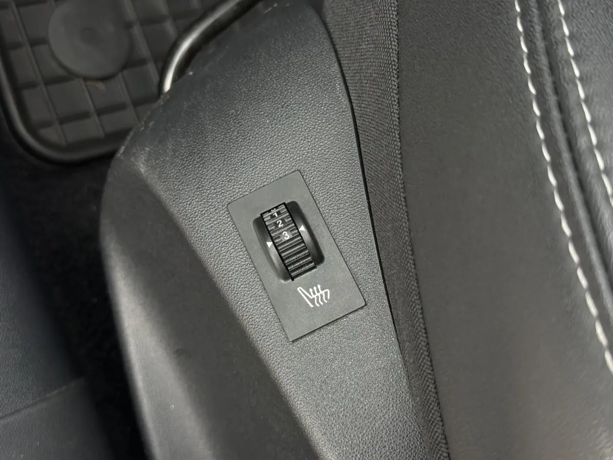 1.2 PureTech Allure 2e Eigenaar|Navi|Pano|Clima|Stoelverwarming|Cruise|Carplay|PDC|APK tot 03-2027