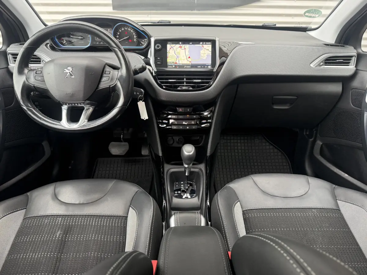 1.2 PureTech Allure 2e Eigenaar|Navi|Pano|Clima|Stoelverwarming|Cruise|Carplay|PDC|APK tot 03-2027