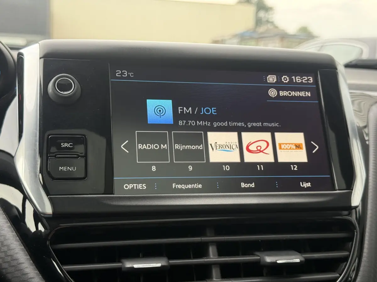 1.2 PureTech Allure 2e Eigenaar|Navi|Pano|Clima|Stoelverwarming|Cruise|Carplay|PDC|APK tot 03-2027
