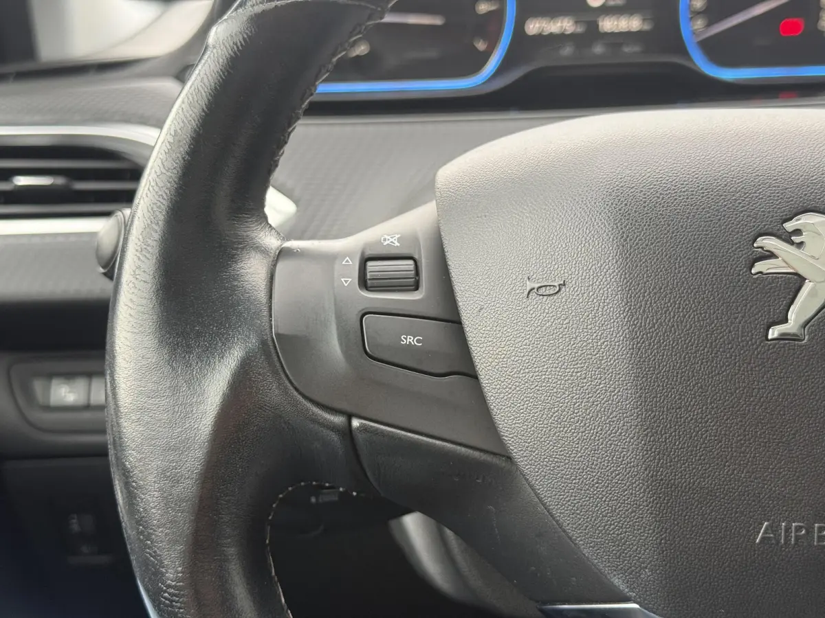 1.2 PureTech Allure 2e Eigenaar|Navi|Pano|Clima|Stoelverwarming|Cruise|Carplay|PDC|APK tot 03-2027