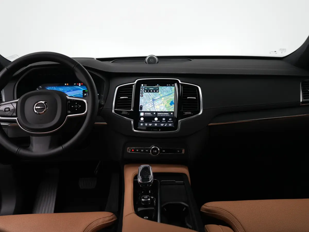 T8 Recharge AWD Ultra Dark | Full Options | Luchtvering | Bowers & Wilkins | 360° | Head-Up | Massage | Ventilatie | Panoramadak | Trekhaak