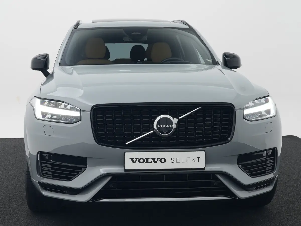 T8 Recharge AWD Ultra Dark | Full Options | Luchtvering | Bowers & Wilkins | 360° | Head-Up | Massage | Ventilatie | Panoramadak | Trekhaak