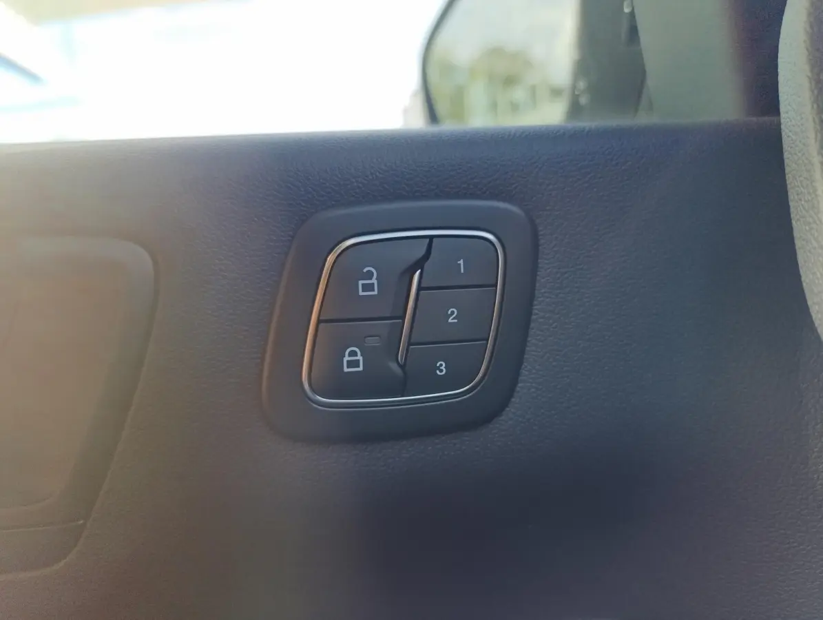 2.5 PHEV ST-Line X | VOORRAAD! | Black Pack | Panodak | Elek. trekhaak | Adaptive Cruise | AGR stoelen met memory | Stoel/stuur voorruitverwarming | B&O Audio | Dodehoekdetectie | Elek. klep