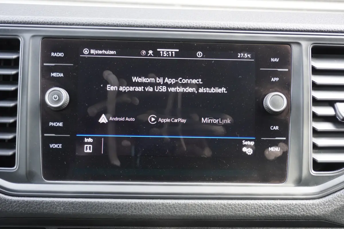140pk L3H2/L2H1 Apple Carplay Camera Navigatie Parkeersensoren Cruise control Airco