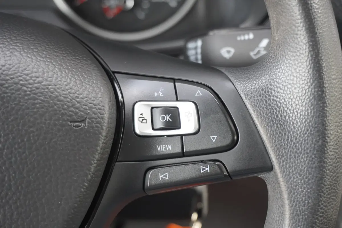 140pk L3H2/L2H1 Apple Carplay Camera Navigatie Parkeersensoren Cruise control Airco