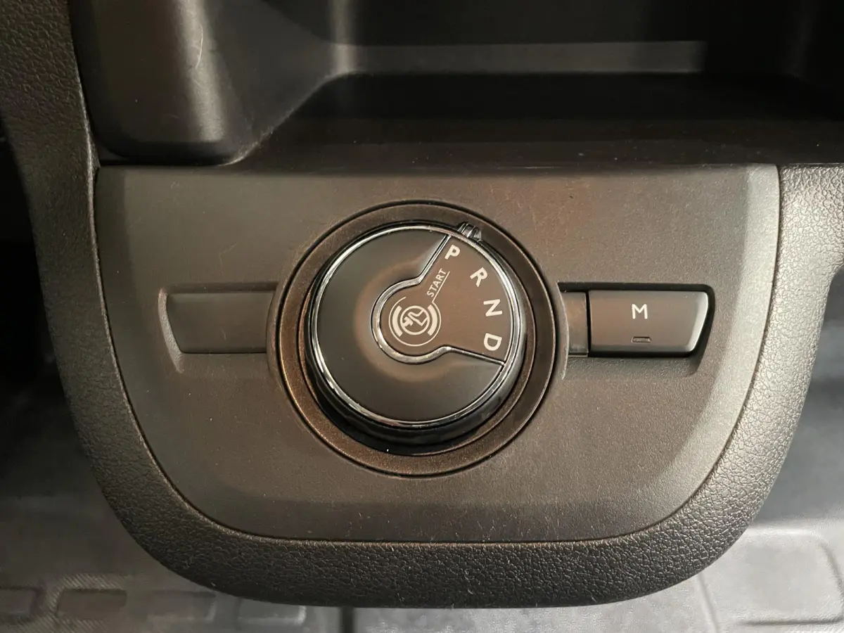2.0 BlueHDI 180PK Long Premium Automaat Automaat Airco App-Connect LM Velgen