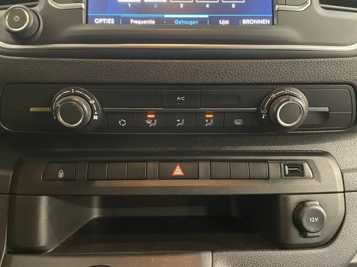 2.0 BlueHDI 180PK Long Premium Automaat Automaat Airco App-Connect LM Velgen
