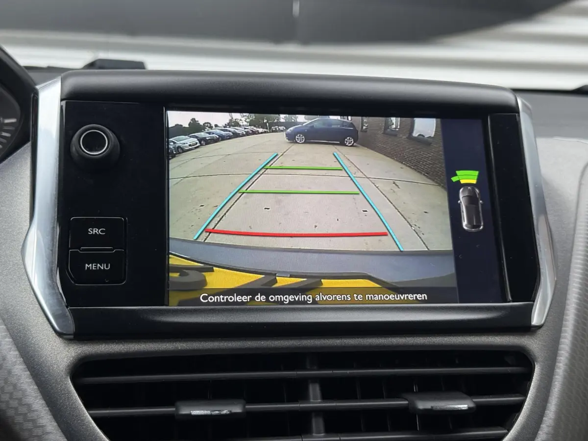 1.2 PureTech Roland Garros 2e Eigenaar|Navi|Camera|Pano|D-riem vv in 2025|Clima|Cruise|Carplay|Goed Onderhouden|APK tot 08-2026